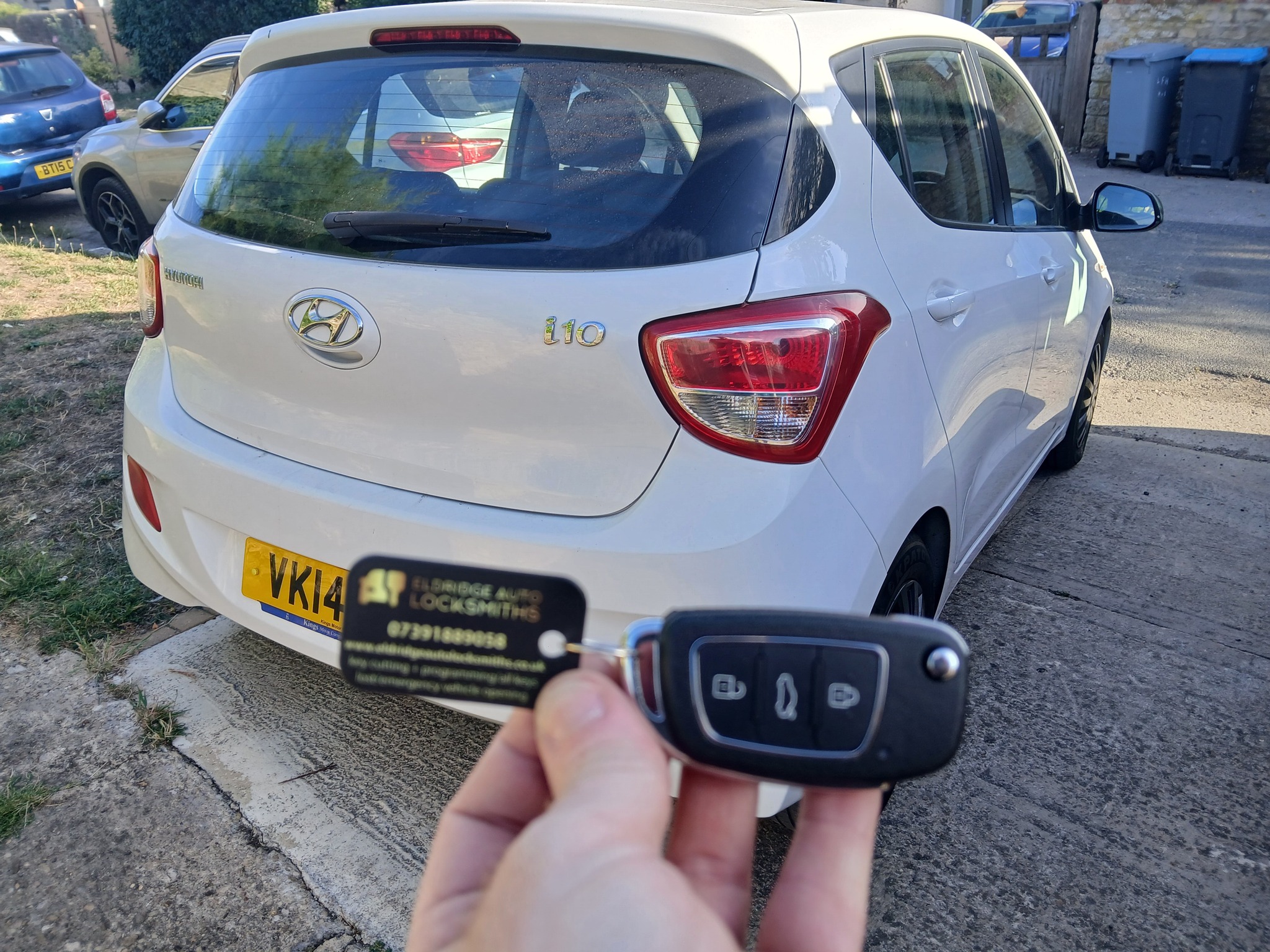 Van lockout with zero-damage entry — Eldridge Auto Locksmiths Oxfordshire